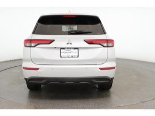 2022 Mitsubishi Outlander