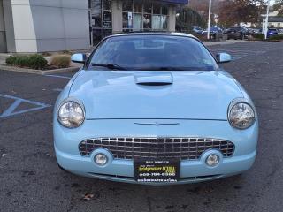 2003 Ford Thunderbird