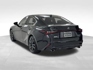 2021 Lexus IS