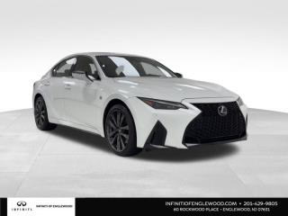 2021 Lexus IS