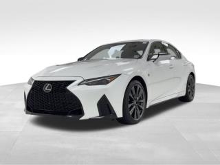 2021 Lexus IS