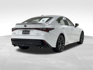 2021 Lexus IS